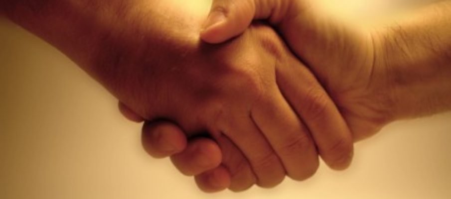 largegoldenhandshake